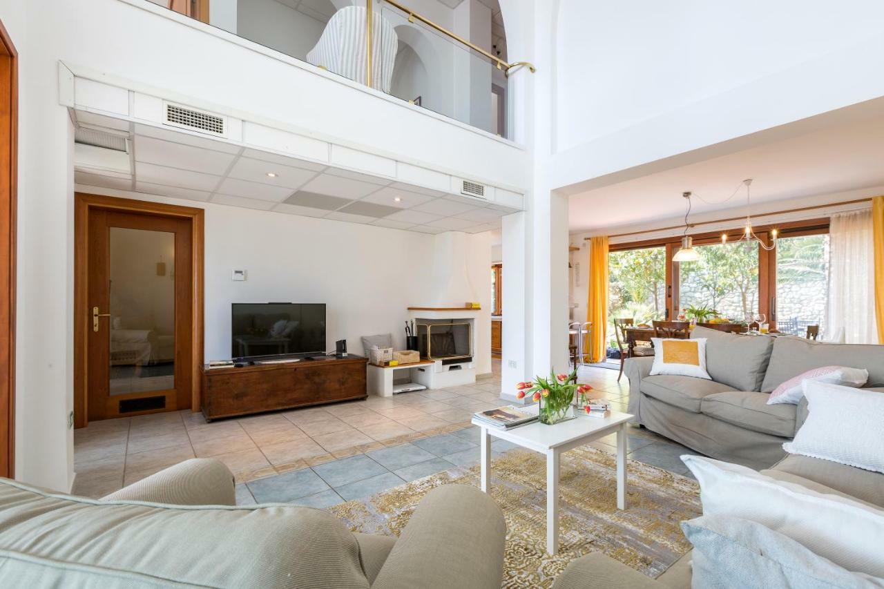 Villa Alma Veli Lošinj Zewnętrze zdjęcie